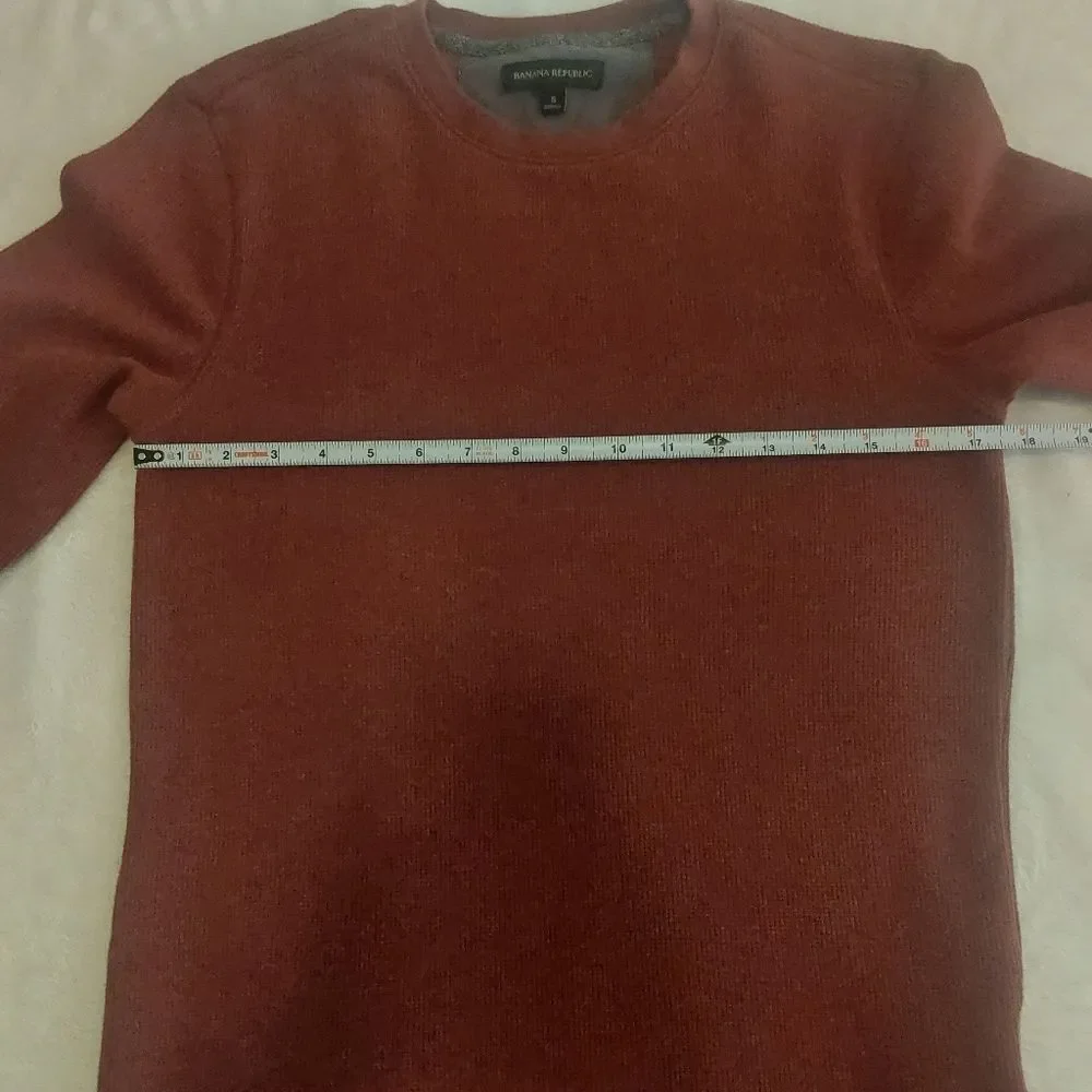 Banana Republic Crewneck Sweater Size Small Red
